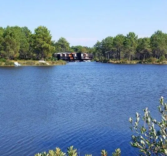 Goelia La Marina De Talaris 公寓式酒店