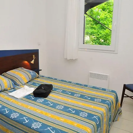 Ξενοδοχείο με διαμερίσματα Goelia La Marina De Talaris