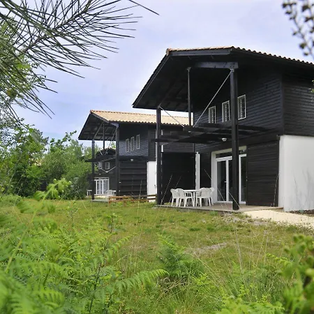 Ξενοδοχείο με διαμερίσματα Goelia La Marina De Talaris Lacanau